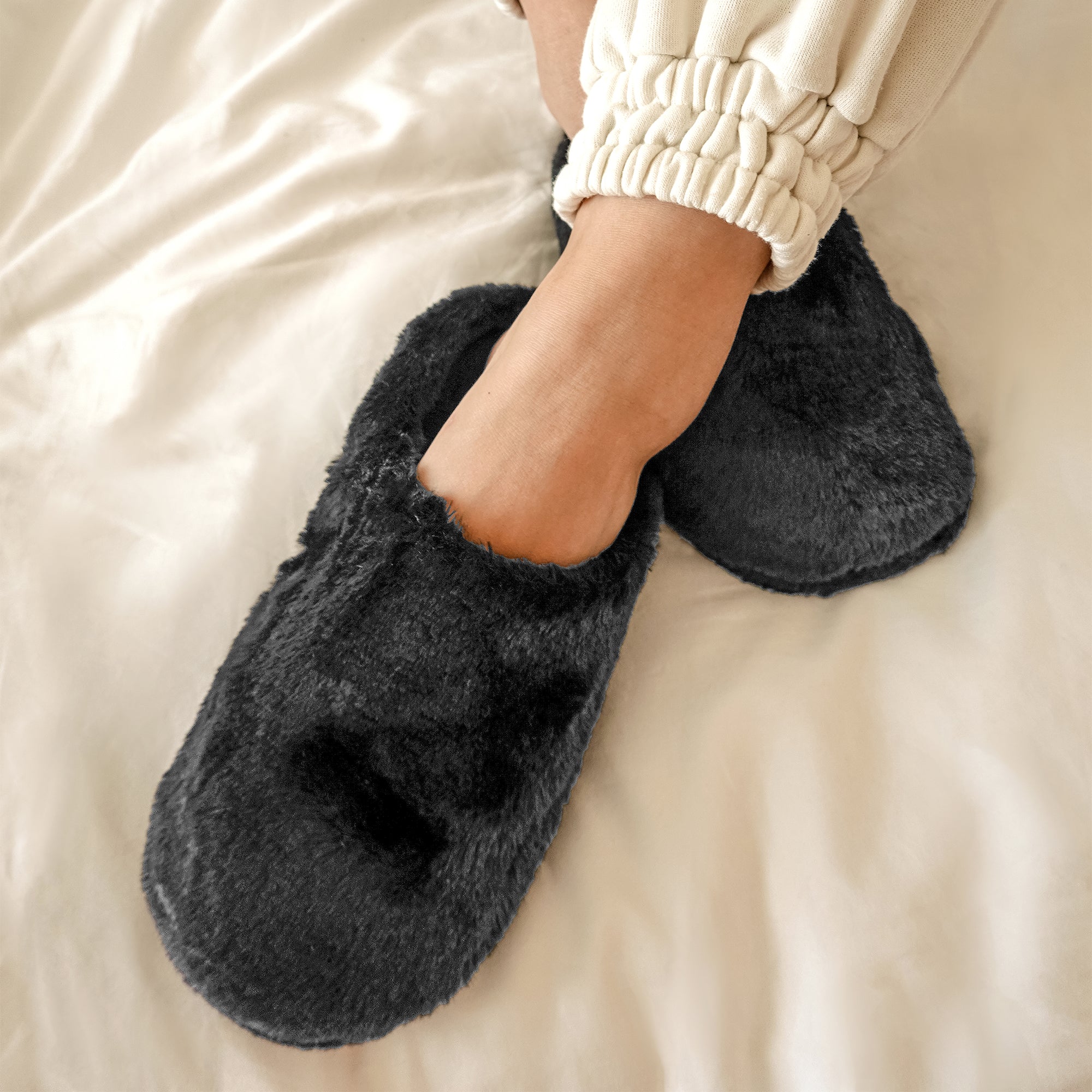 Fuzzy black online slippers